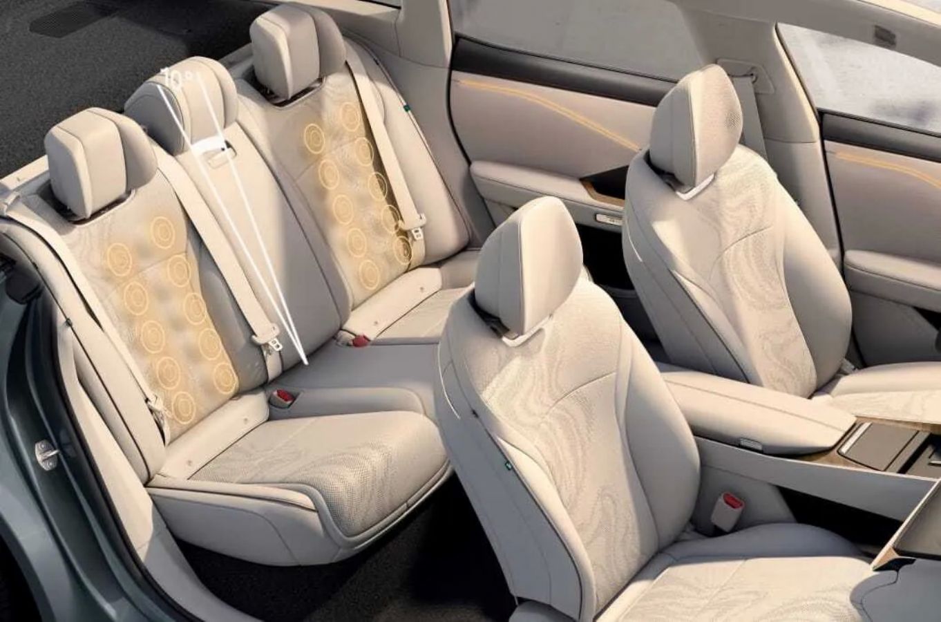 Το Toyota bZ7 «έγραψε» 3.100 παραγγελίες σε μία ώρα στην Κίνα 